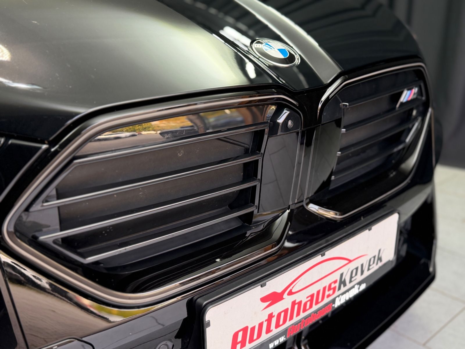 Fahrzeugabbildung BMW X2 M35 i xDrive|M-SPORT PRO|NAVI|HEAD-UP|21 ZOLL
