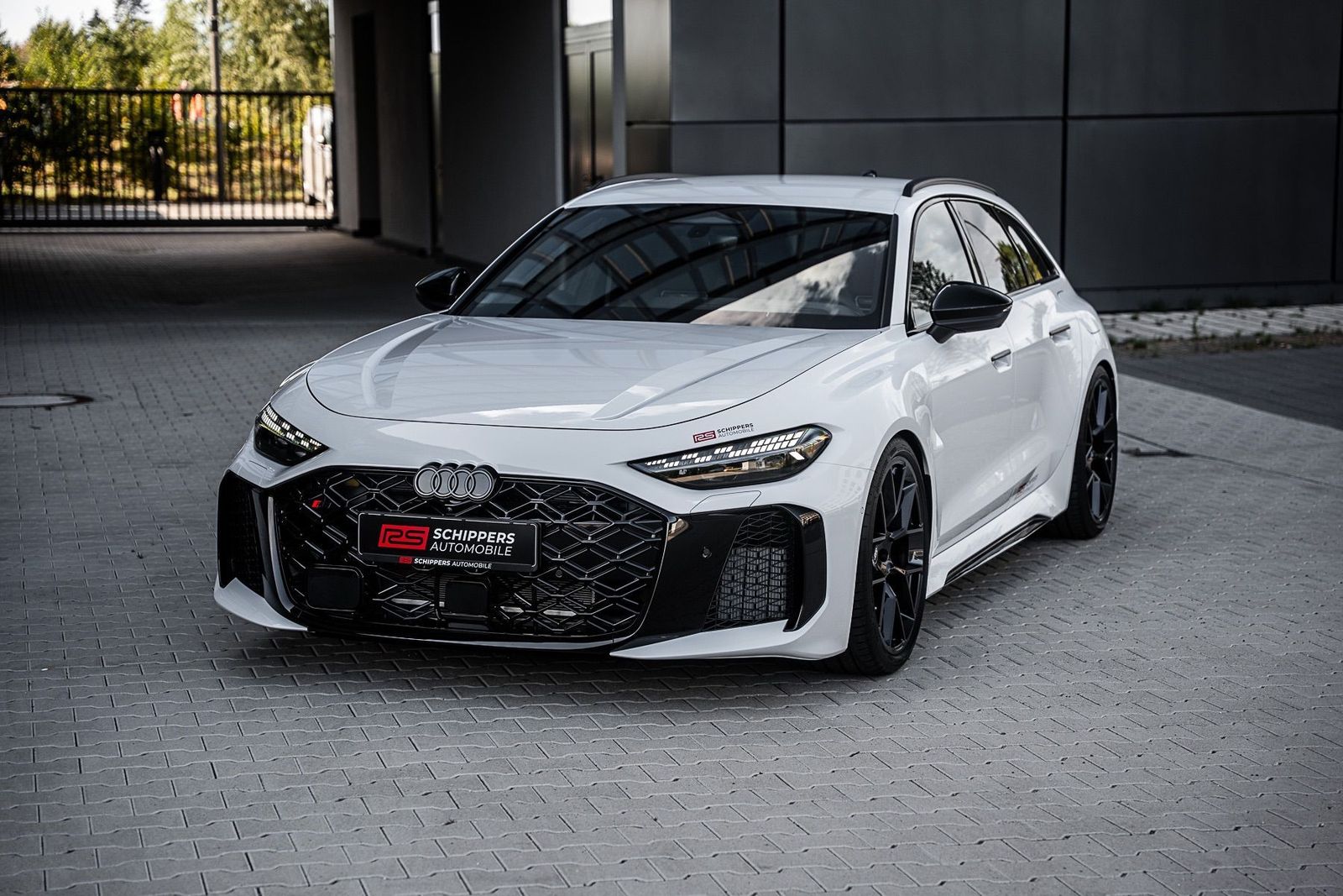 Fahrzeugabbildung Audi RS5 Avant KERAMIK|SPORTPAKET|HGP 818 PS