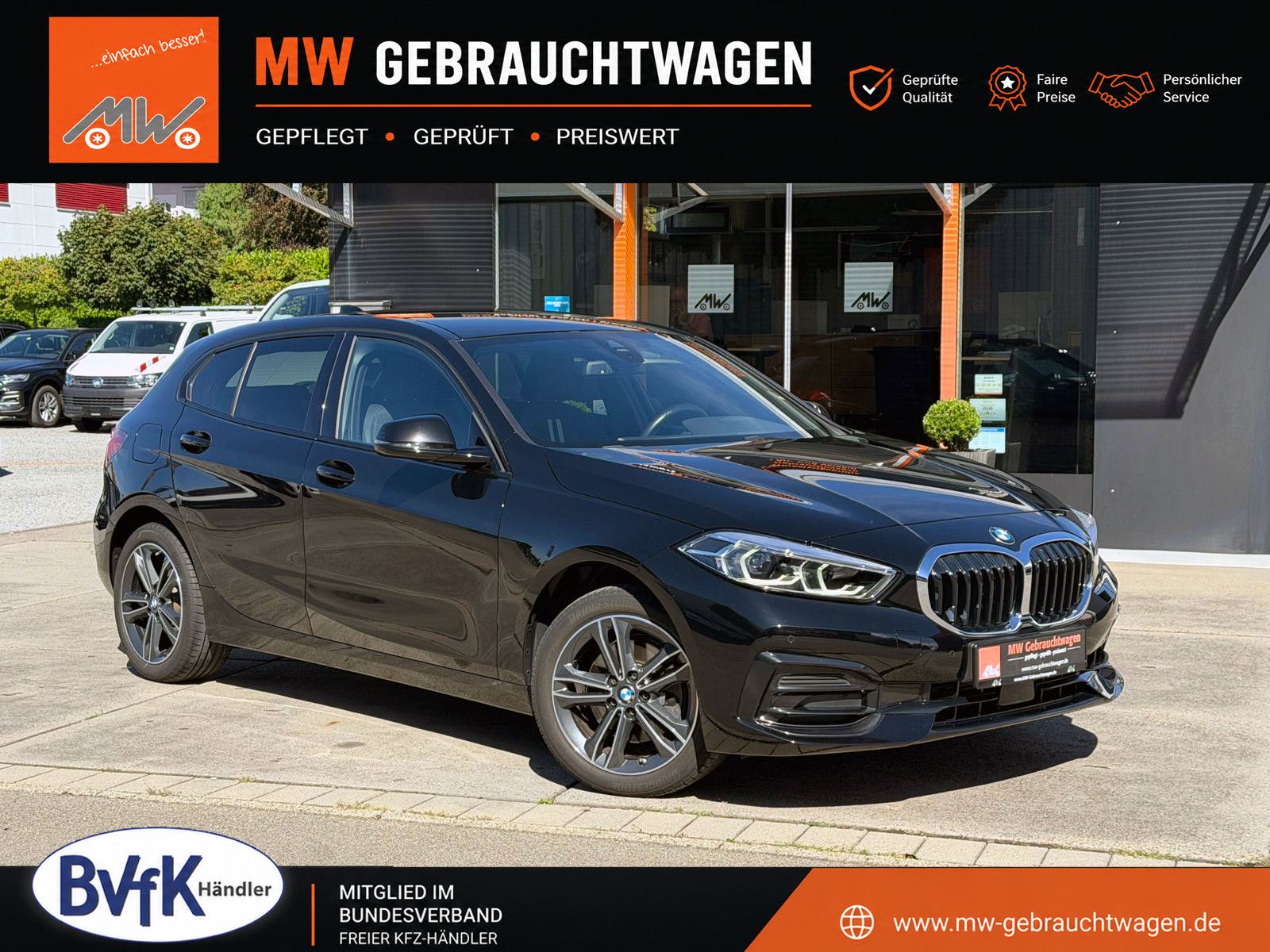 Fahrzeugabbildung BMW 118i Aut. SportLine LED SHZ PDC CarPlay NAV 1.Hd