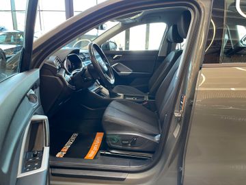 Audi Q3 35 TDI *LED*LIVECOCKPIT*ACC*NAVI*SHZ*MFL*