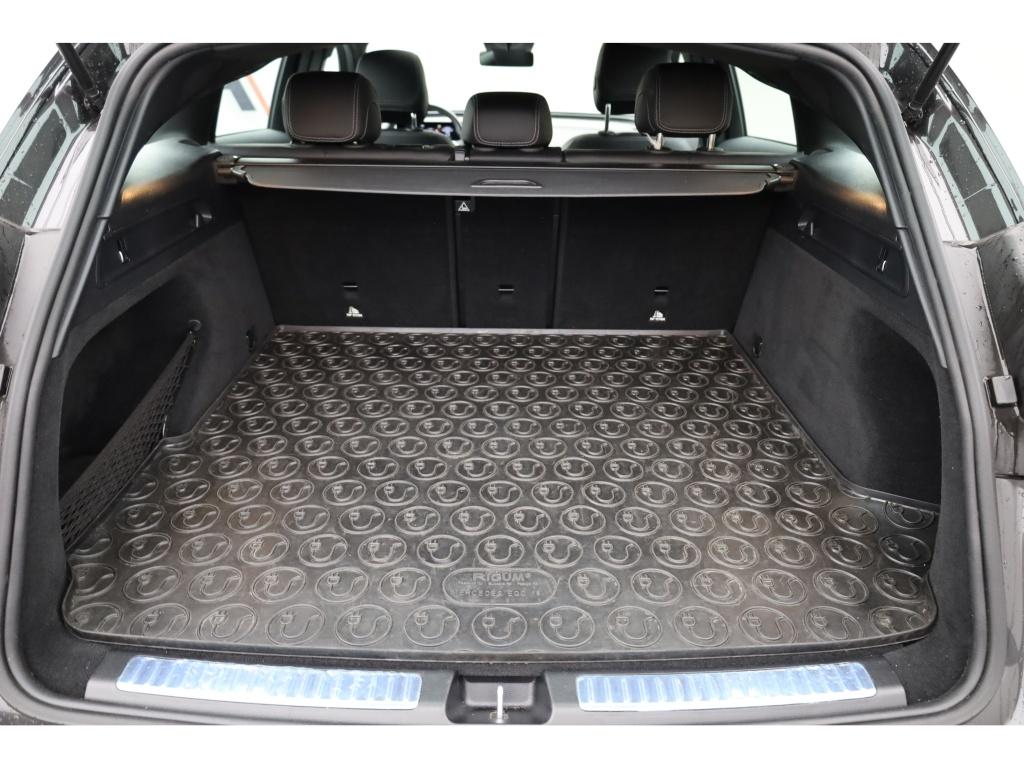 Mercedes-Benz EQC 400 4MATIC AMG Line AMG+MBUX+MBeam+Ambiente