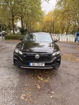 Volkswagen Touareg 3.0 V6 TDI 210kW 4MOT Tiptr. R-Line ... - Volkswagen Touareg in Duisburg