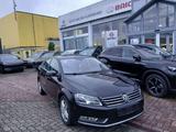 Volkswagen Passat Comfortline BlueMotion*Navi*PDC*Sitzheizu