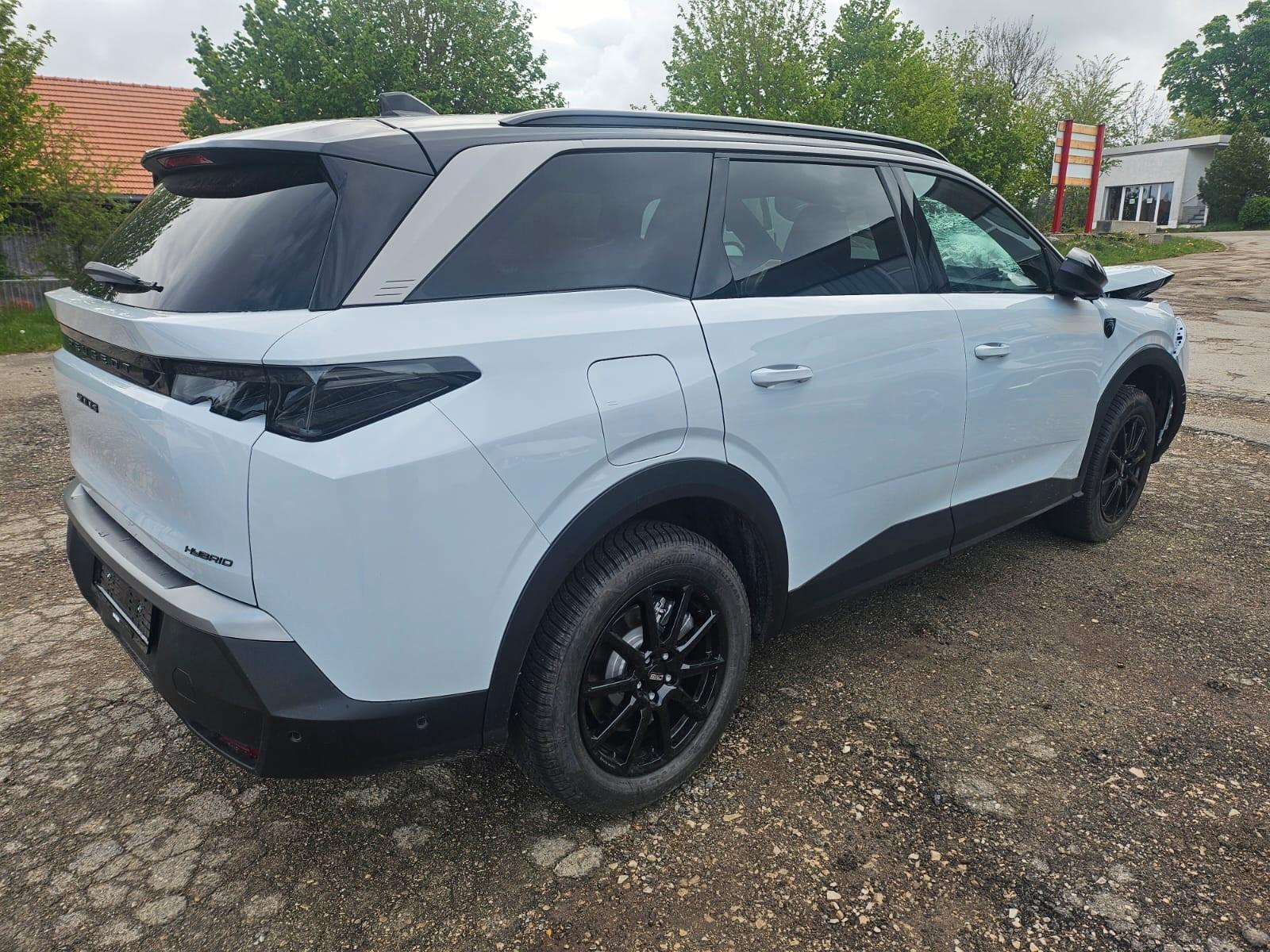 Peugeot 5008 Hybrid 145 GT 7 SITZE