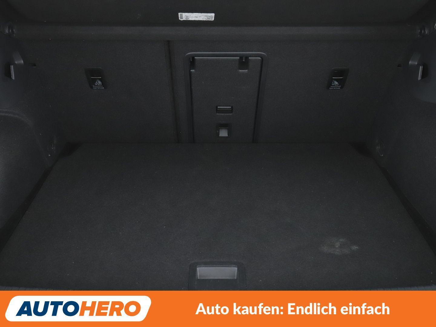 Volkswagen Golf VIII 1.5 TSI ACT Active*NAVI*LED*ACC*PDC*, миниатюра 16