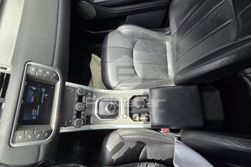 Land-Rover Range Rover Evoque - 12