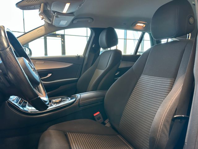 MYAUTOCENTER – Gebraucht- und Jahreswagen mit Werkstattservice in Pfaffenhofen Mercedes-Benz E 200 d *LED*Kamera*PDC*