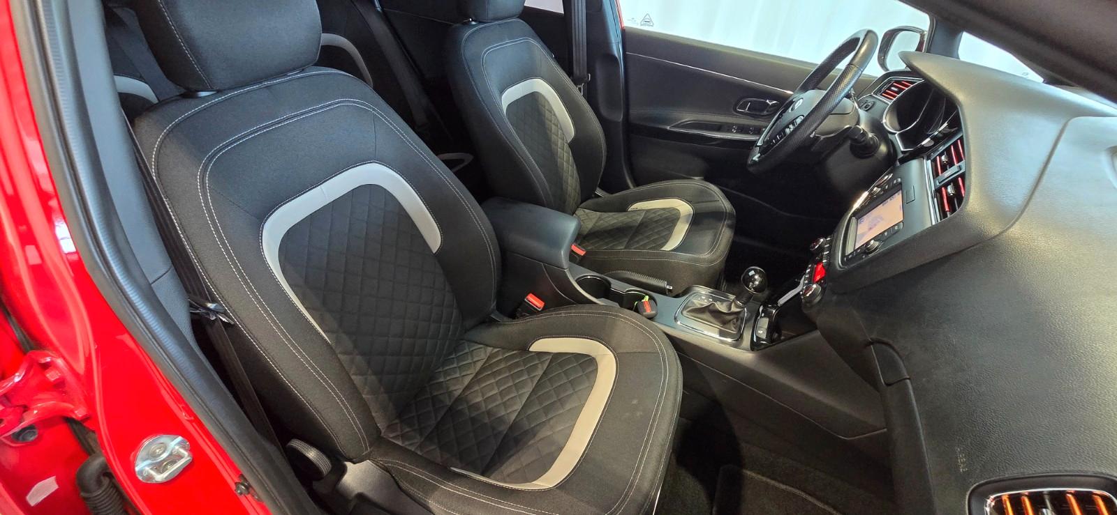 Kia cee'd Sportswagon GT-Line+Navi+Kamera+LHz+DSG