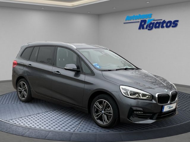 BMW 220 Gran Tourer Sport Line Autom. AHK, Navi, Pan