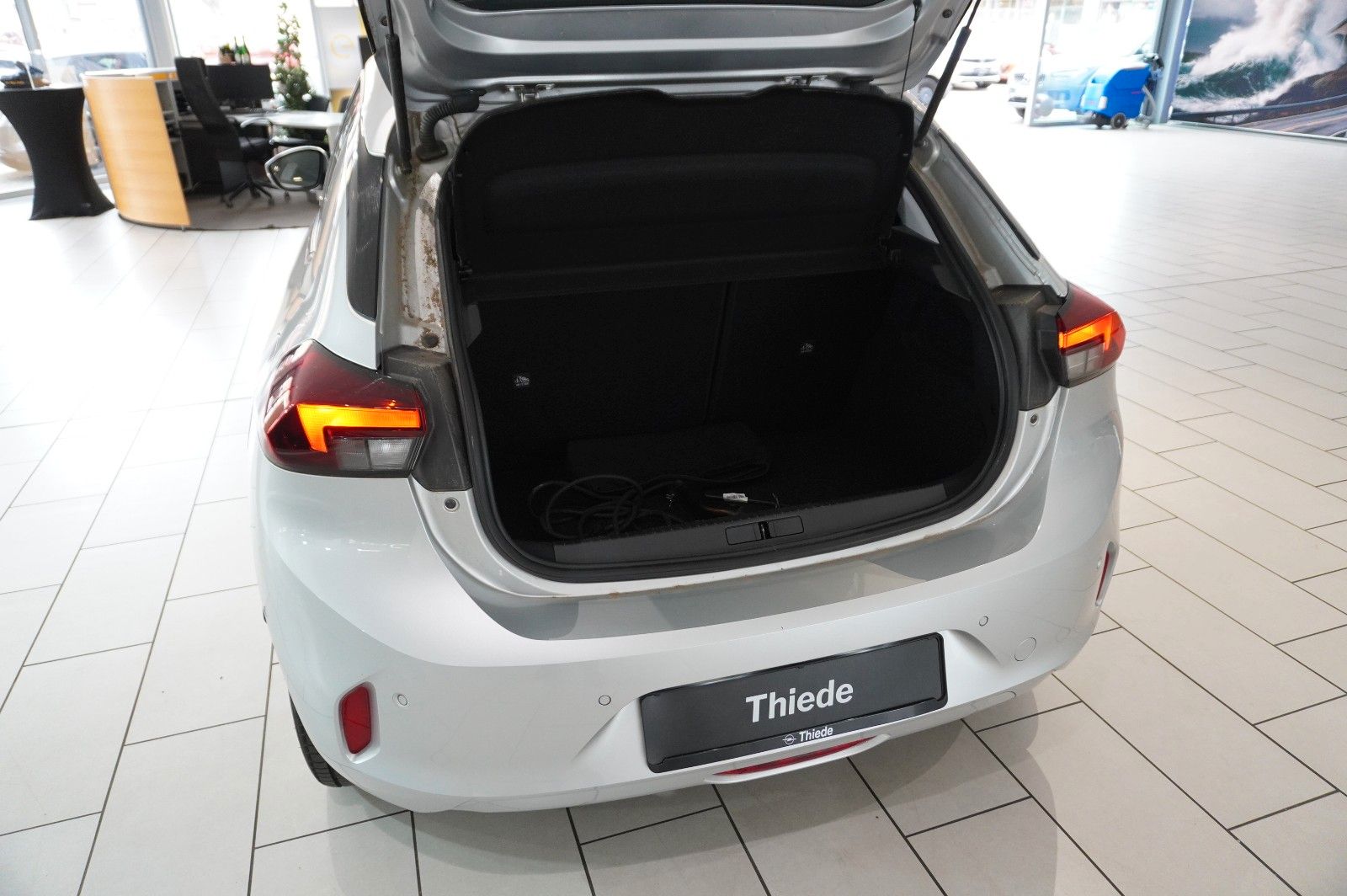 Fahrzeugabbildung Opel Corsa-e F ELEGANCE 1-PHASIG NAVI/LED/KAMERA/DAB+