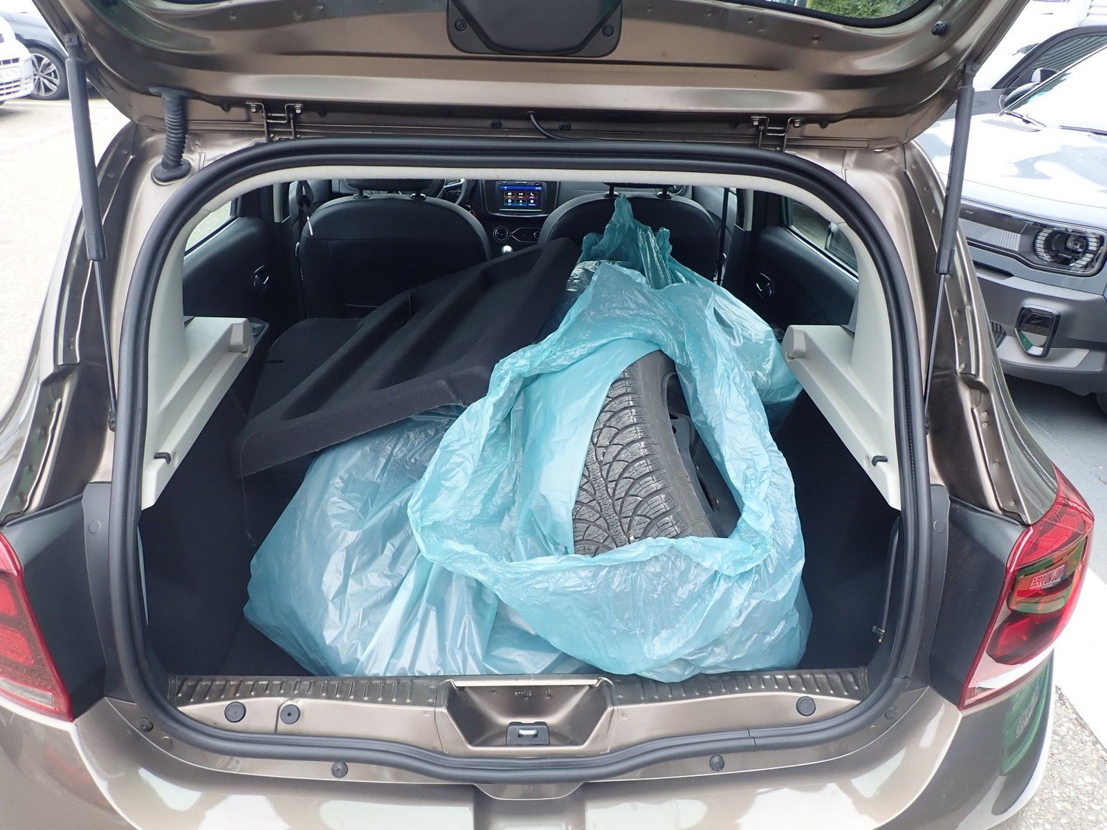 Fahrzeugabbildung Dacia Sandero Comfort TCe 90