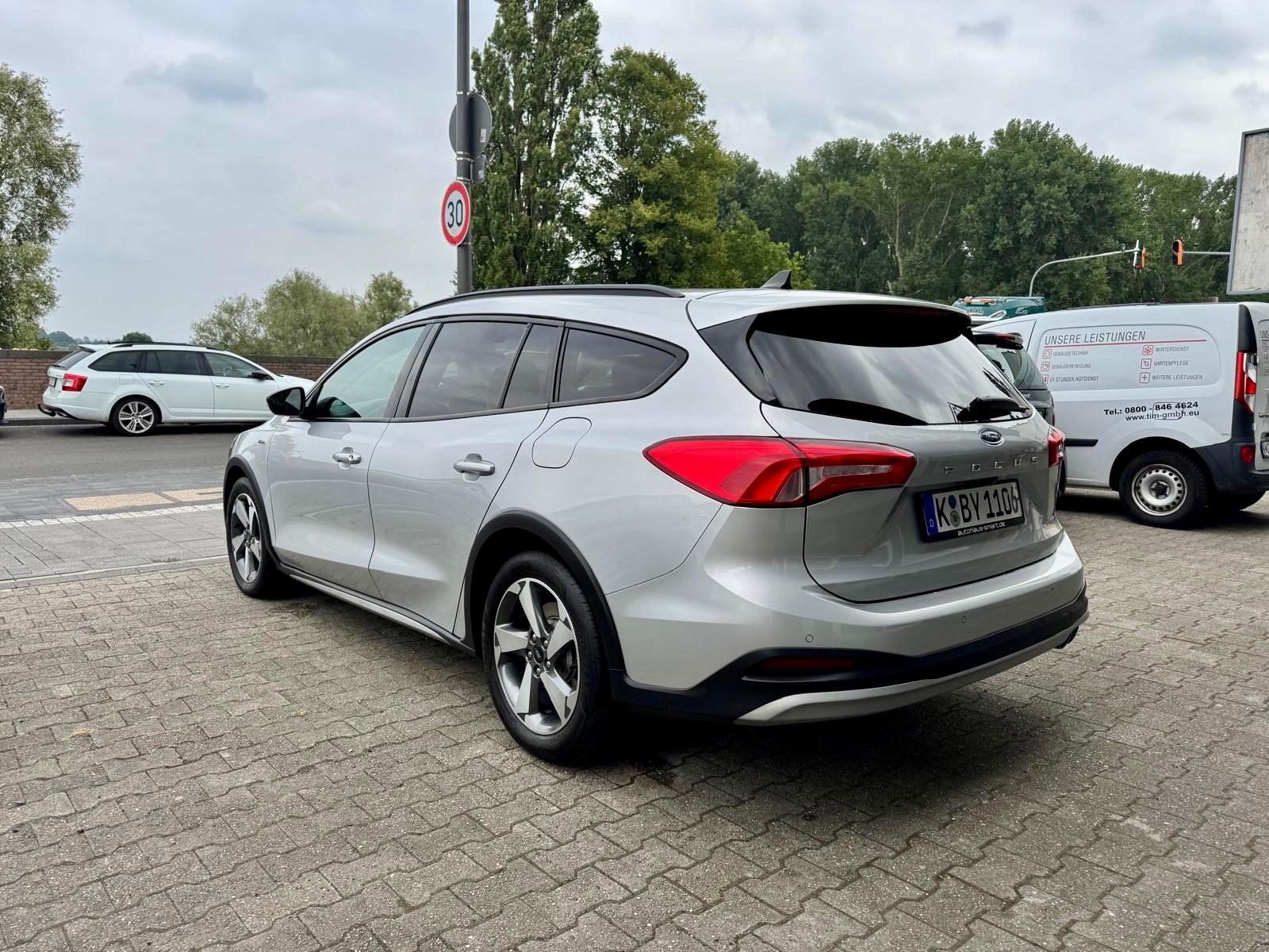 Ford Focus Turnier Active RFK AHK