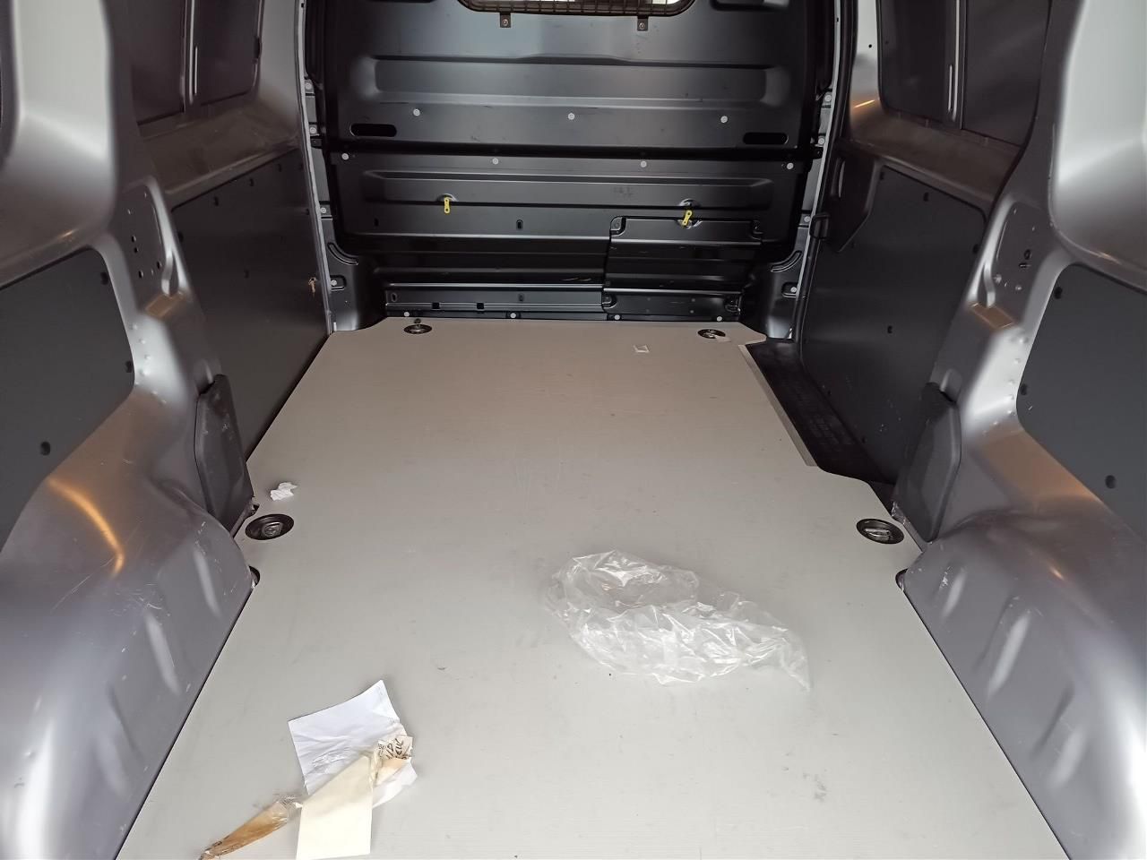 Fahrzeugabbildung Opel Vivaro Cargo M 2.0 Diesel Automatik