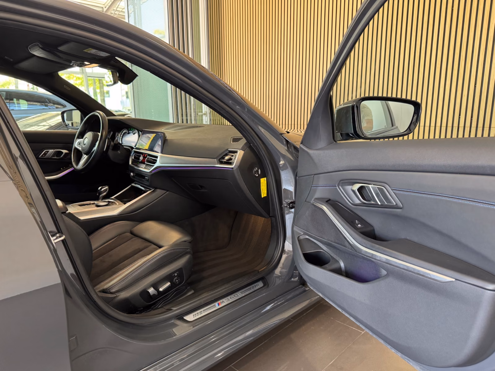 BMW M340i *LED/KAMERA/ACC/DRV-ASSIST/KEYLESS/DEUTSCH