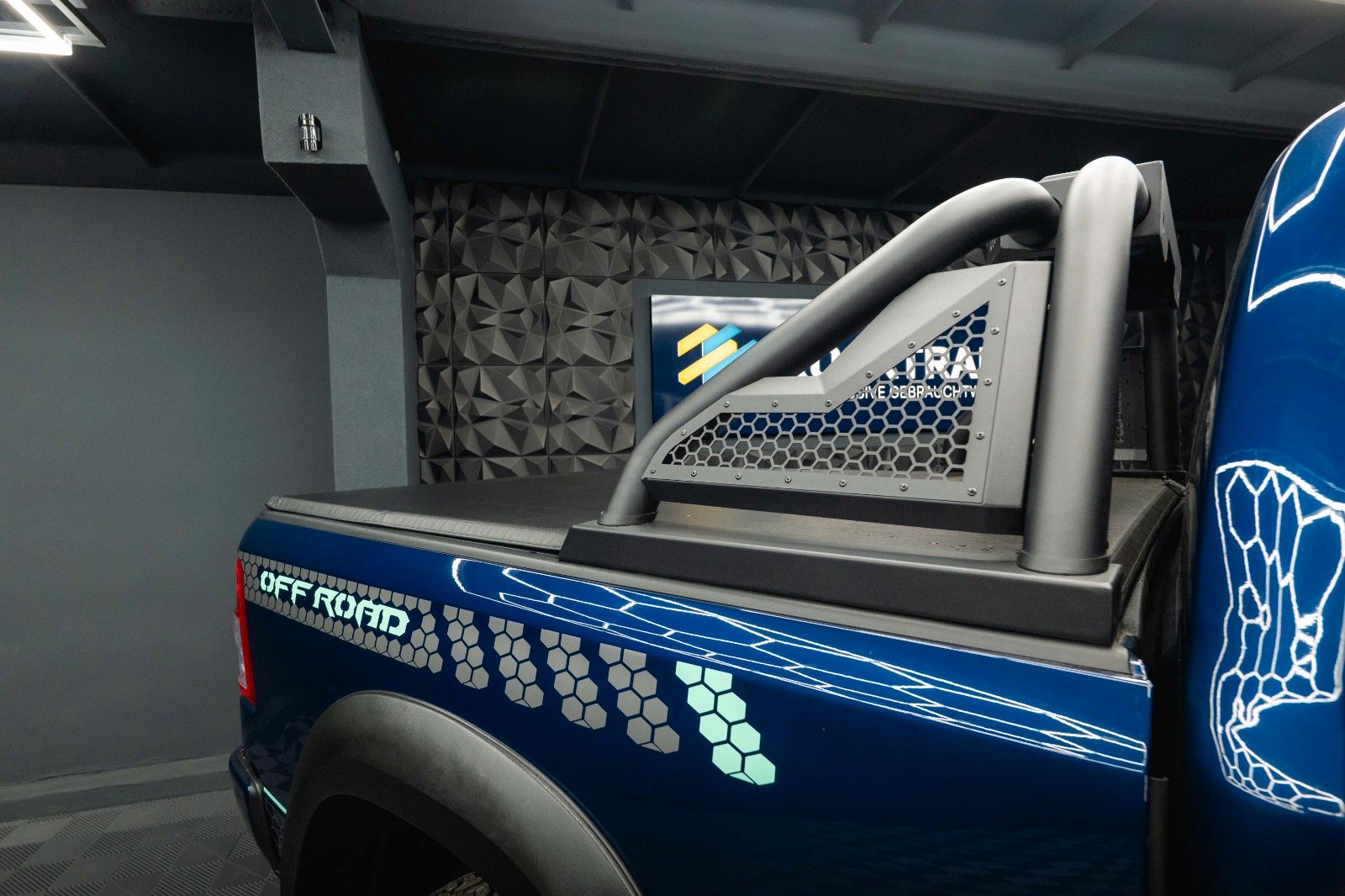 Fahrzeugabbildung Dodge RAM 5.7 V8 HEMI 4x4 BLUE EDITION Offroad LONGBED