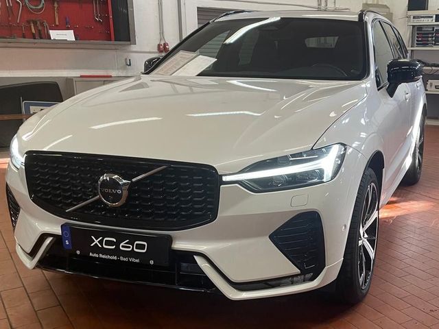 Volvo XC60 B4 D P.Dark AWD  Pano Standhzg ACC BLIS 21"