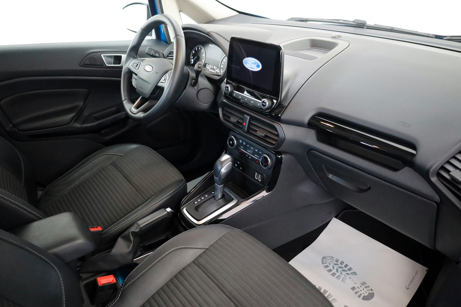 Fahrzeugabbildung Ford EcoSport Titanium Bi-Xenon,Kamera,SH,PDC,SR+WR