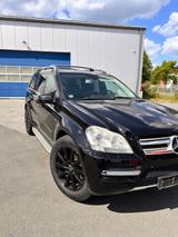 Mercedes-Benz GL 350 CDI 4MATIC BlueEFFICIENCY - - Mercedes-Benz GL 350 aus 2011