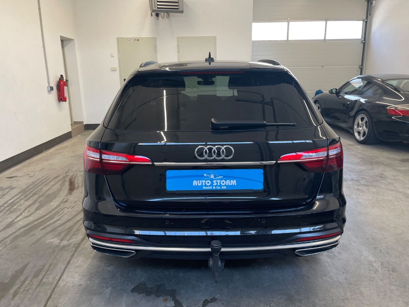 Audi A4 Avant 35 TDI LED*NAVI*ACC*R-Kamera*AHK* SHZ* imagem 3
