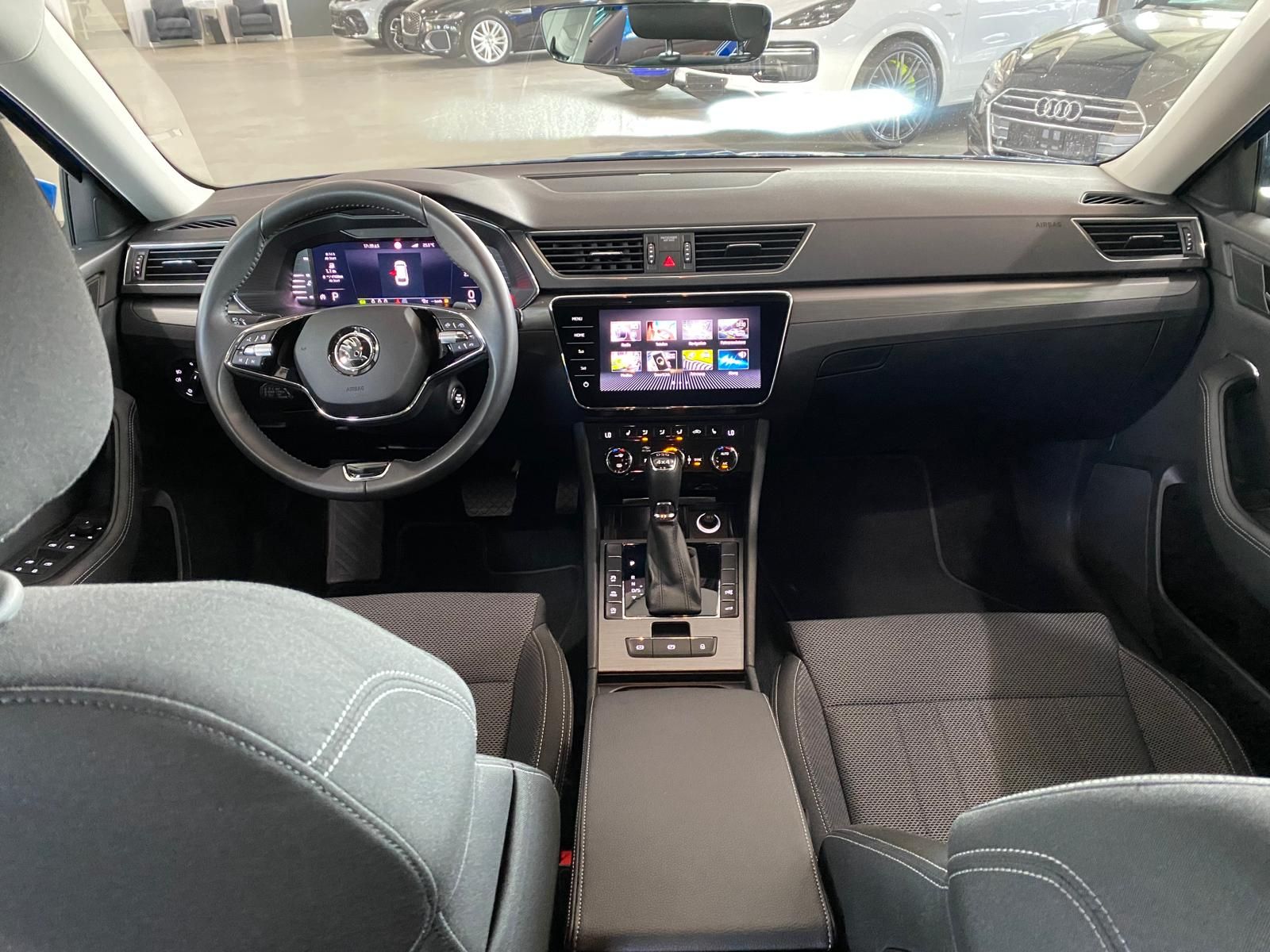 Fahrzeugabbildung SKODA Superb 2.0 TSI DSG 4x4 Style/STHZG/360/ACC/