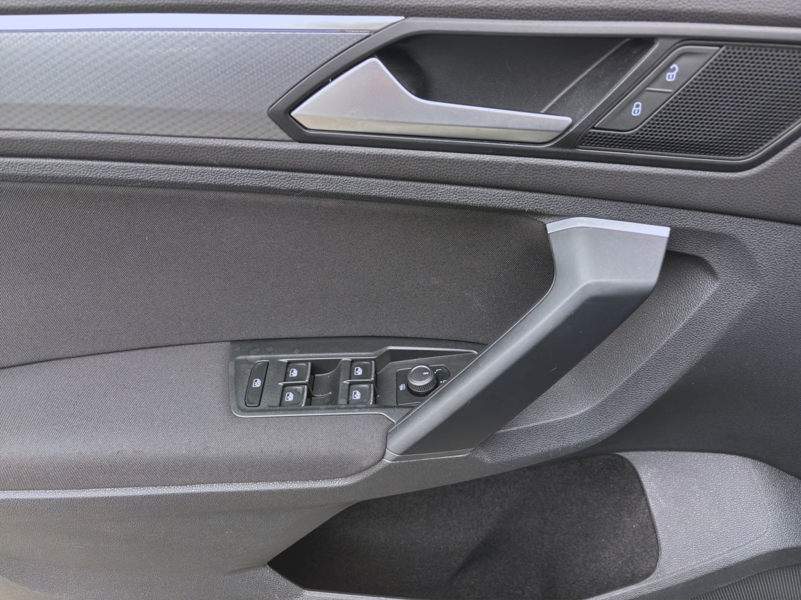 Volkswagen Tiguan - Bild 11