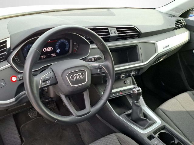 Q3 35 TFSI AZV+SHZ+PDC+DAB