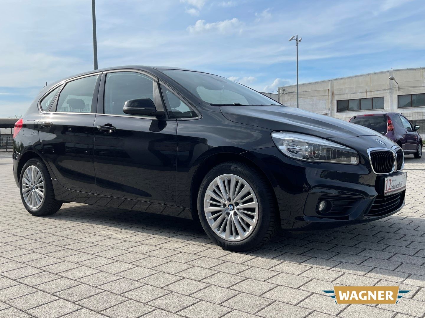 Fahrzeugabbildung BMW 218 Active Tourer d Sitzheizung Klimaautomatik
