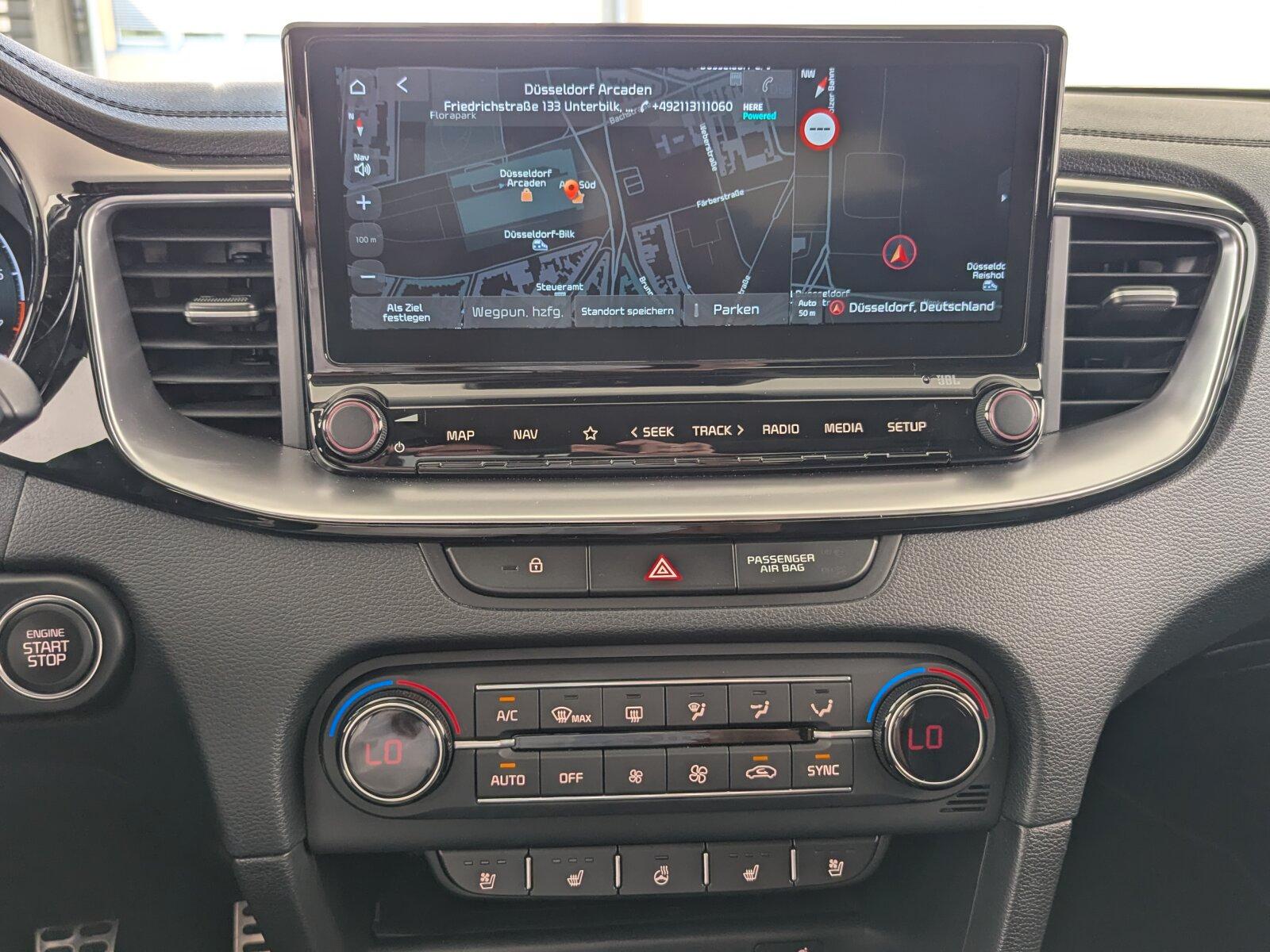 Kia Xceed 1.4 T-GDI Platinum LED+NAVI+PANO+SHZ+RFK+