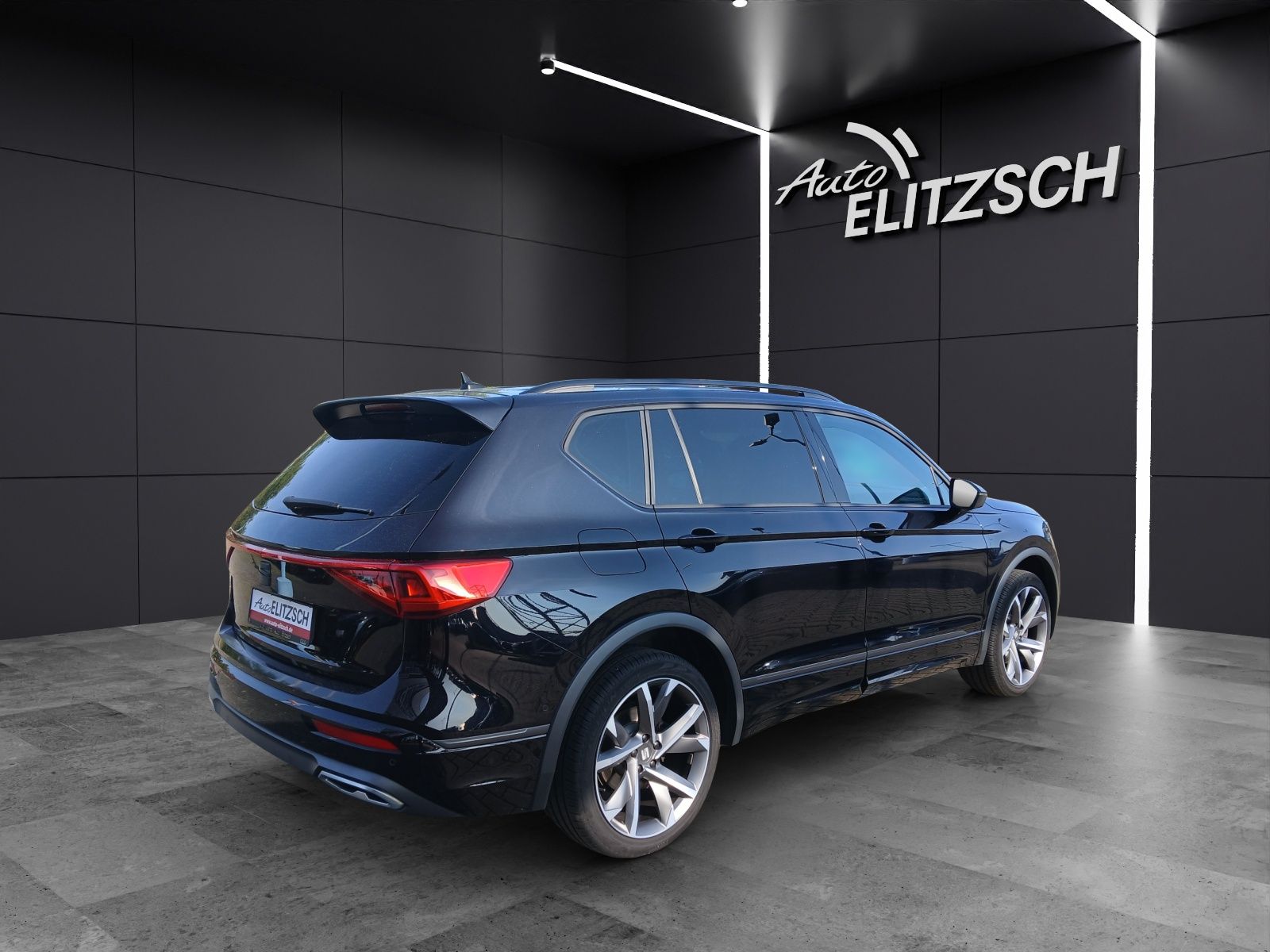 Fahrzeugabbildung SEAT Tarraco TDI FR-Line DSG 4Drive LED AHK Navi AID
