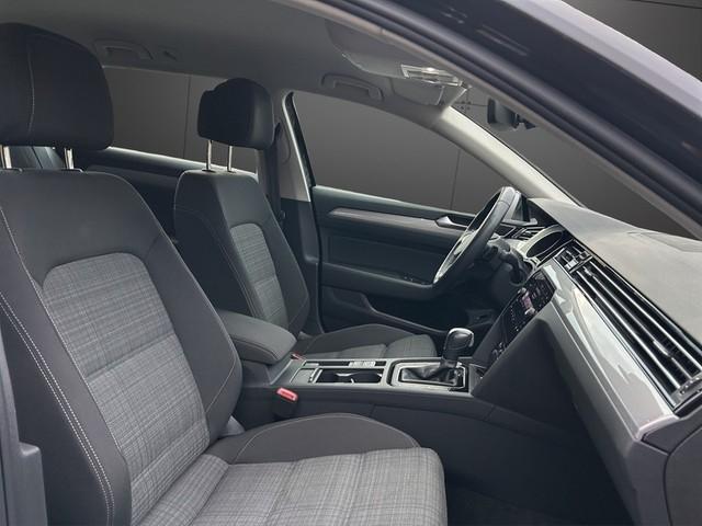 Volkswagen Passat 200PS 4M 2.0TDI DSG IQ.Light +Tra, миниатюра 15