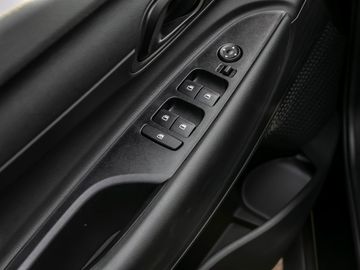 Hyundai Bayon 1.0 Select 2WD Spurhalteassistent Kamera