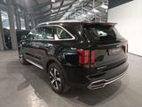 Kia Sorento 2.2 CRDi 2WD  LED|Navi|PDC|Kamera|AHK - Kia Sorento Gebrauchtwagen in München