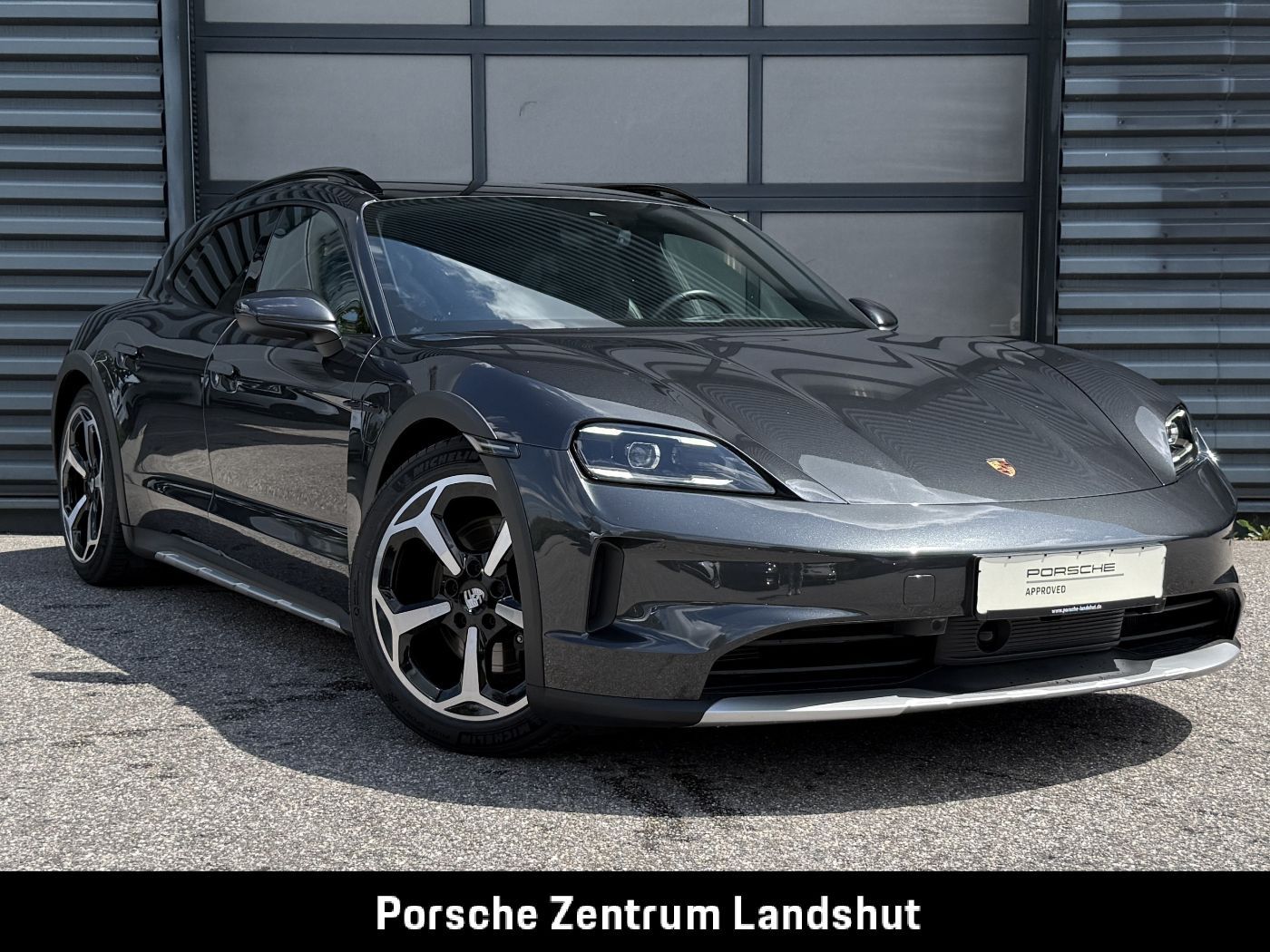 Porsche Taycan 4 Cross Turismo BOSE Panoramadach foto 8
