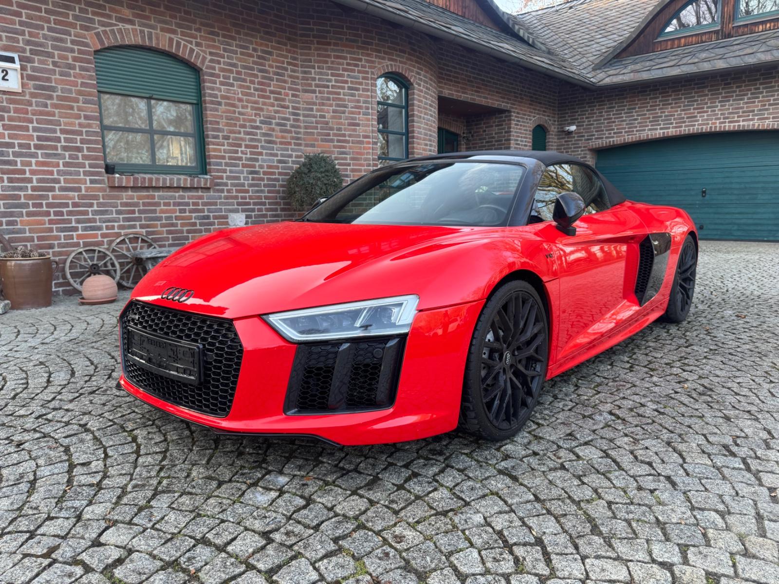 Audi R8 Spyder 5.2 FSI quattro/B&O/KAMERA/NAVI