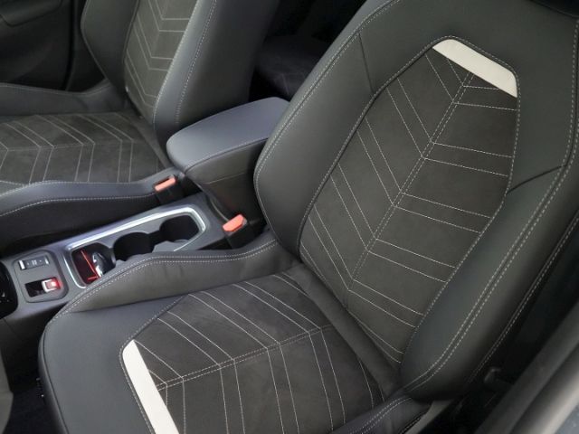 Corsa-e F FACELIFT GS +LONG RANGE+NAVI+SITZ-/LEN