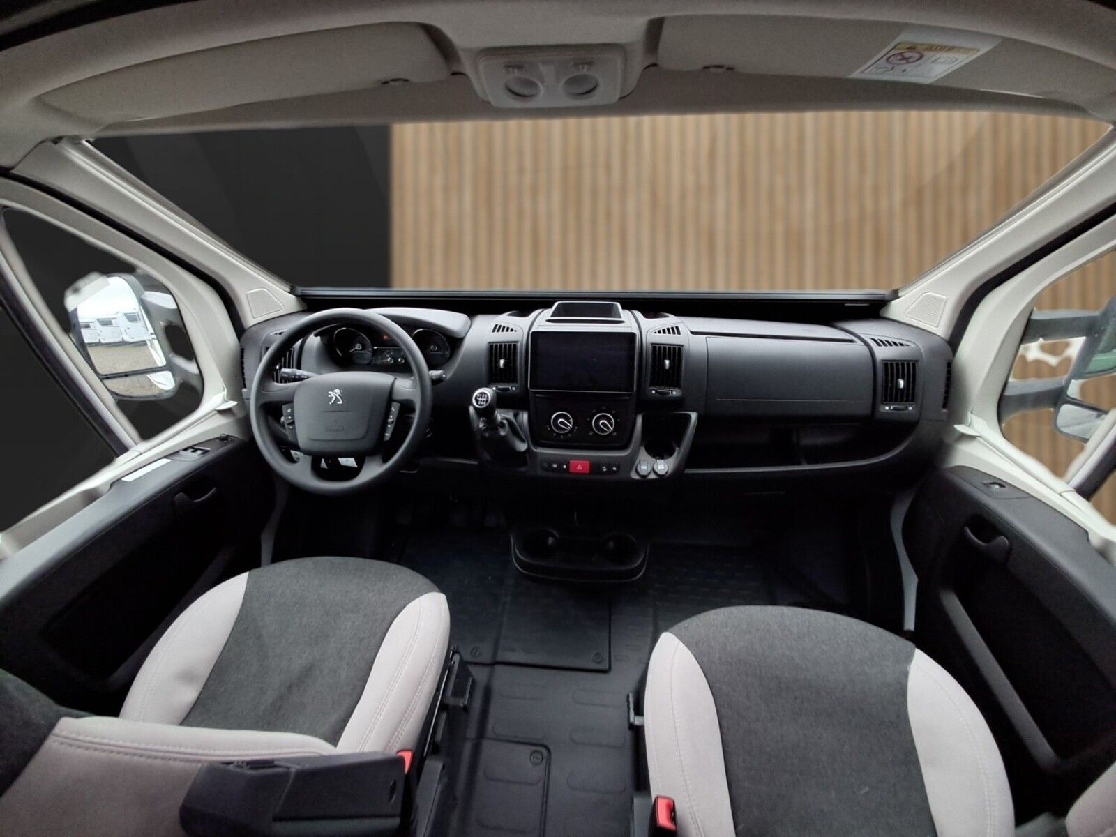 Fahrzeugabbildung Chausson Teilintegriert 724 Etape Line Peugeot 140 PS