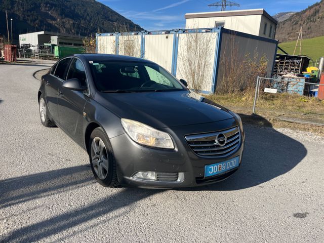 Opel Insignia 2.0 CDTI Cosmo Limousine / NAVI/  EURO5