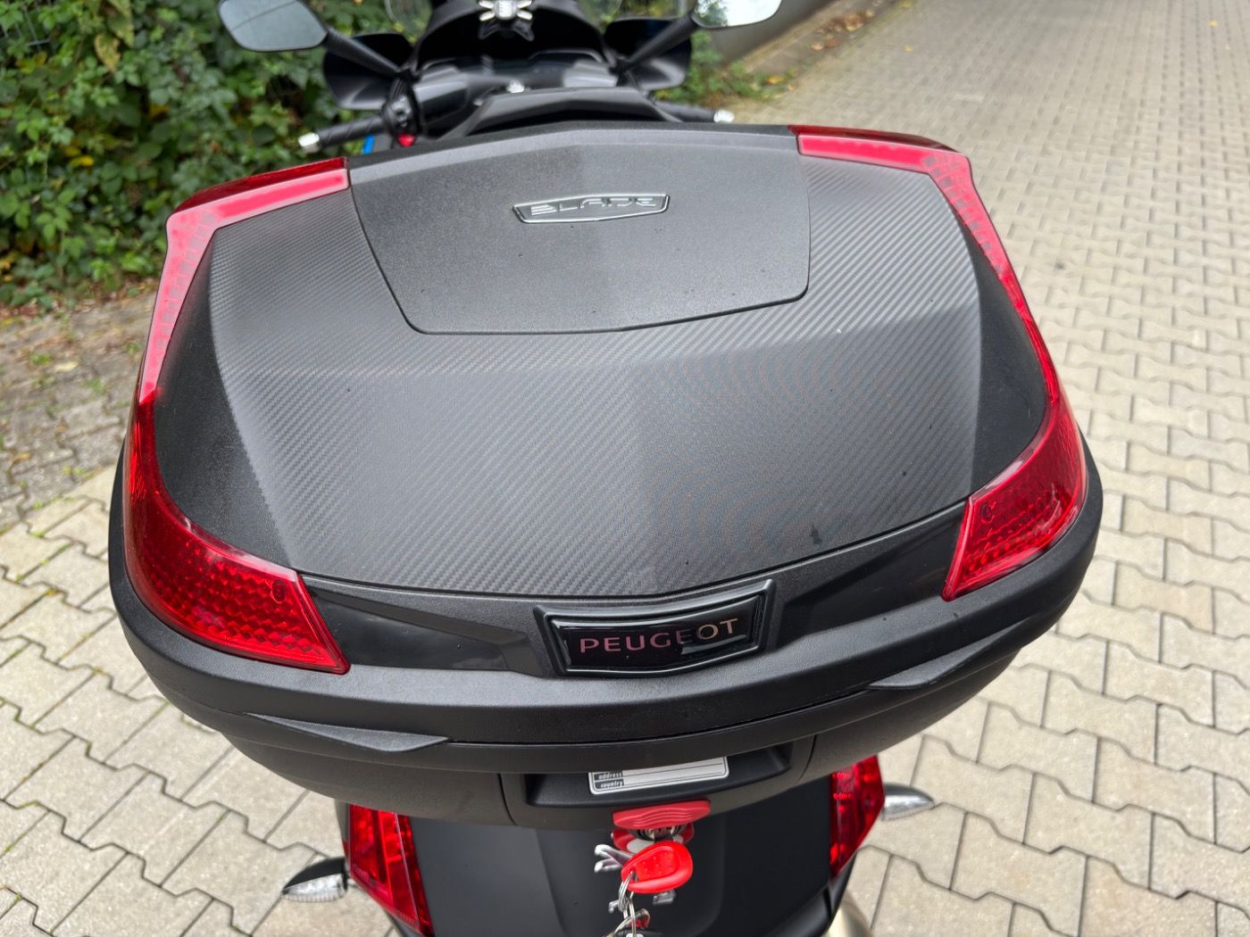 Fahrzeugabbildung Peugeot Metropolis 400