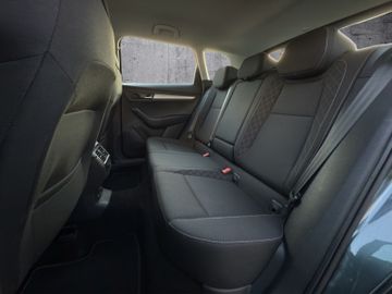 Skoda Karoq Ambition 1.6 TDI DSG*APPLE*LED*KAMERA*XEN