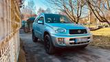 Toyota TOYOTA RAV 4 1.8L TÜV NEU// BREMSEN NEU - gebrauchte Toyota RAV 4 aus dem Jahr 2001