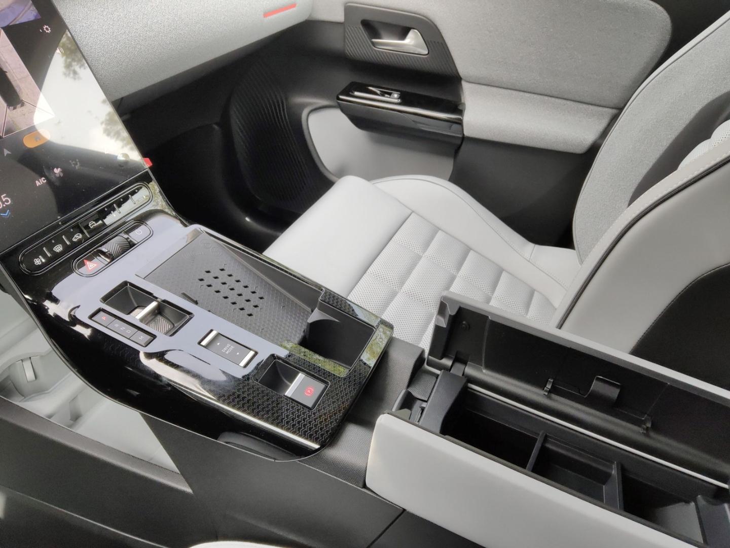 Citroën C5 Aircross MAX Hybrid 107kW AT Winter-Paket AHK