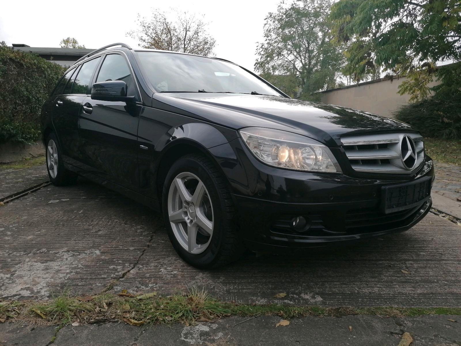 Mercedes-Benz C180 2009 — rear view