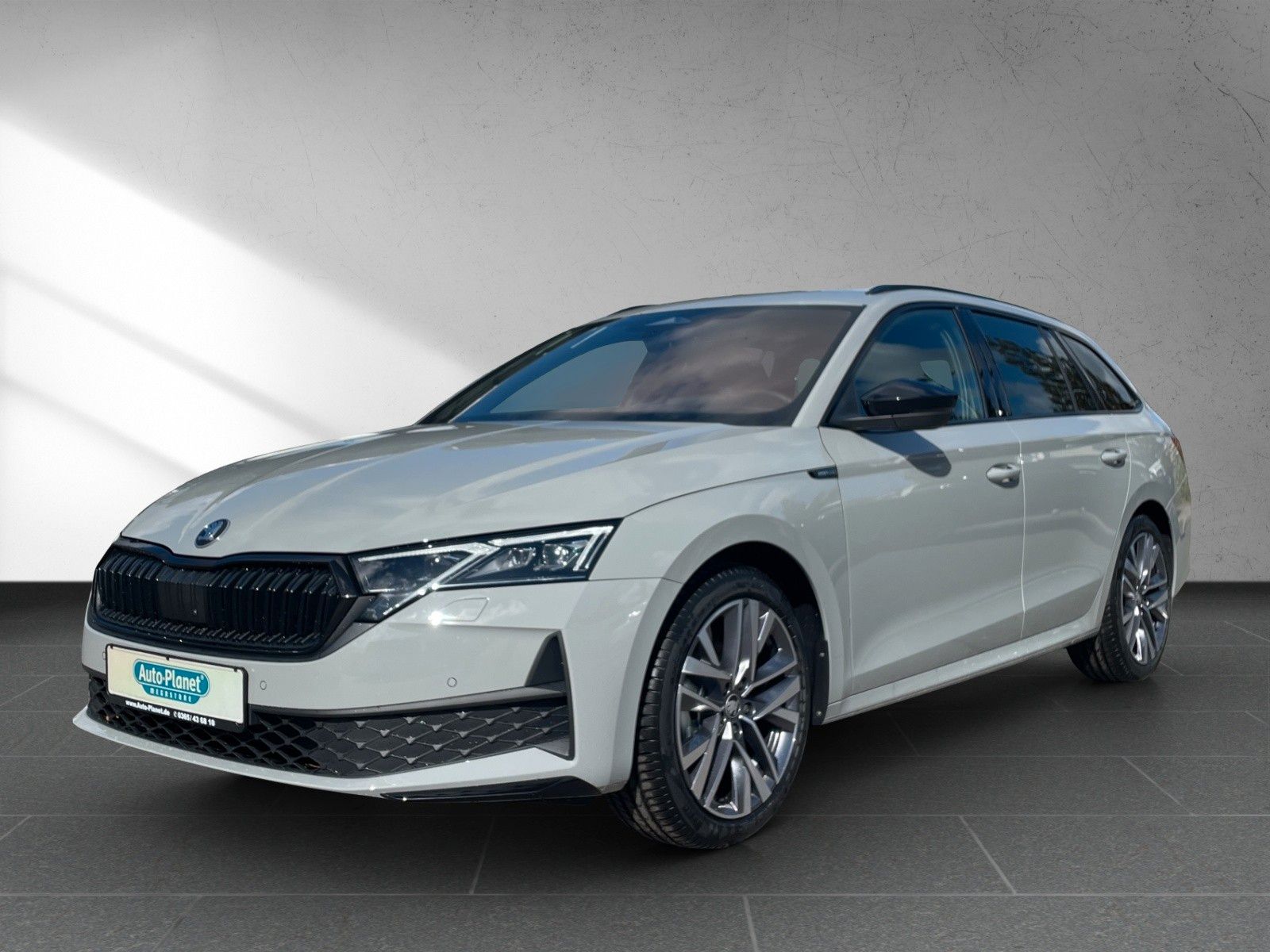 Skoda Octavia Combi 1.5 TSI mHEV Sportline *AHK*PANO*