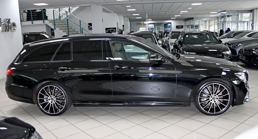 Mercedes-Benz E 400 d T AMG AHK STANDH MEMORY NETTO 28.600