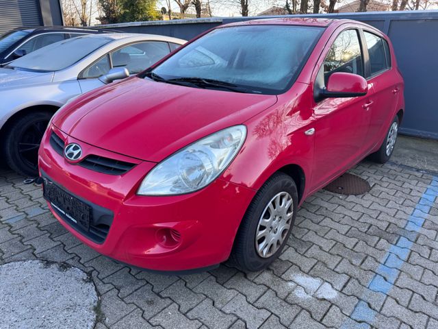 Hyundai i20 UEFA Euro 2012 Edition