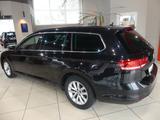 Volkswagen Passat Variant Comfortline*Navi*SHZ*ACC*PDC - Volkswagen Passat: Kombi
