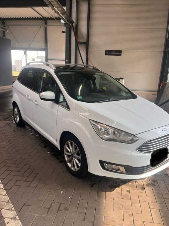 Image of Ford Grand C-Max