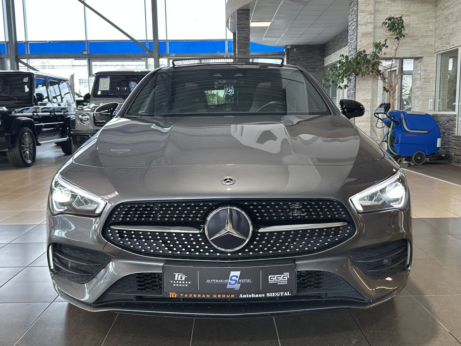 Mercedes-Benz CLA 220 Shooting Brake d AMG-Line Ambiente Pano imagem 2