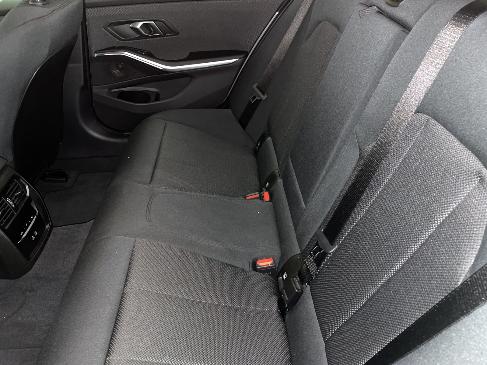 BMW 320 - Bild 13