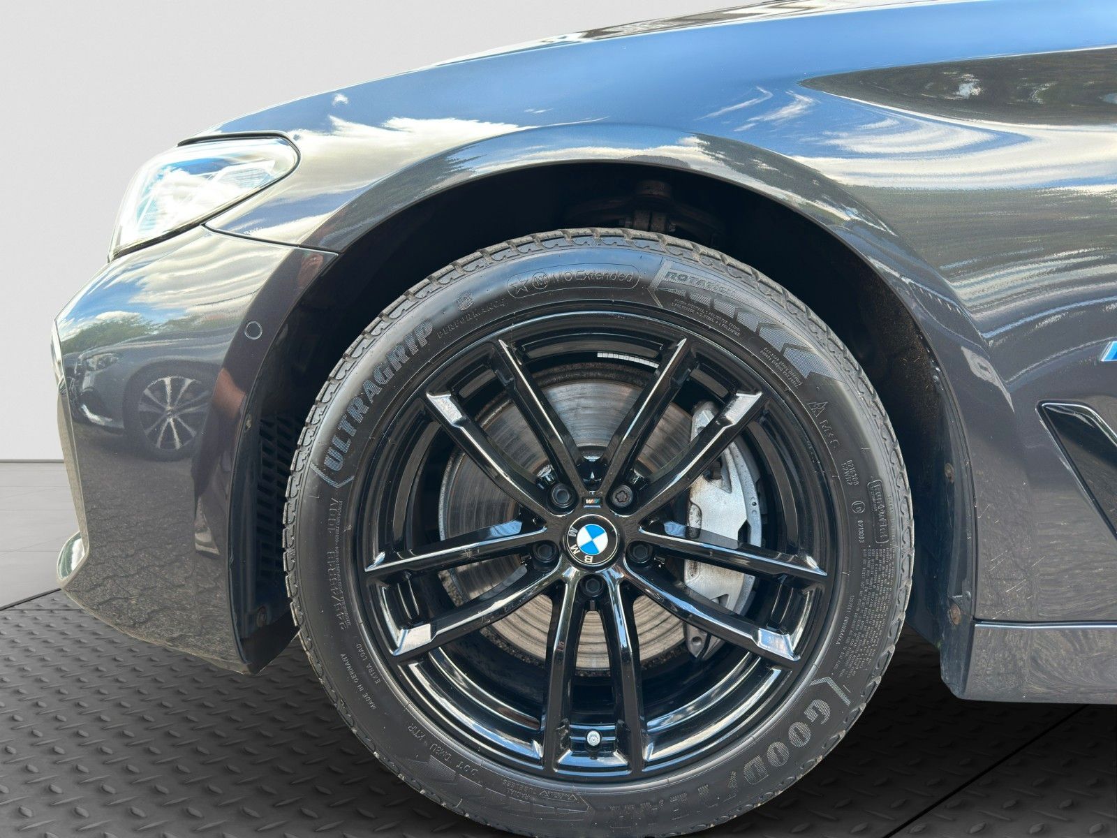 BMW 530dT M-SPORT LC.PRO ACC LASER PANO HUD STANDHZG foto 9
